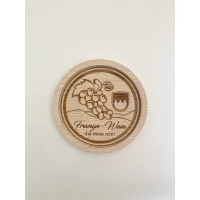 Vier Schoppen Müller-Thurgau (halbtrocken) 1l + Glas-Weinkrüglein + Holz-Untersetzer gratis